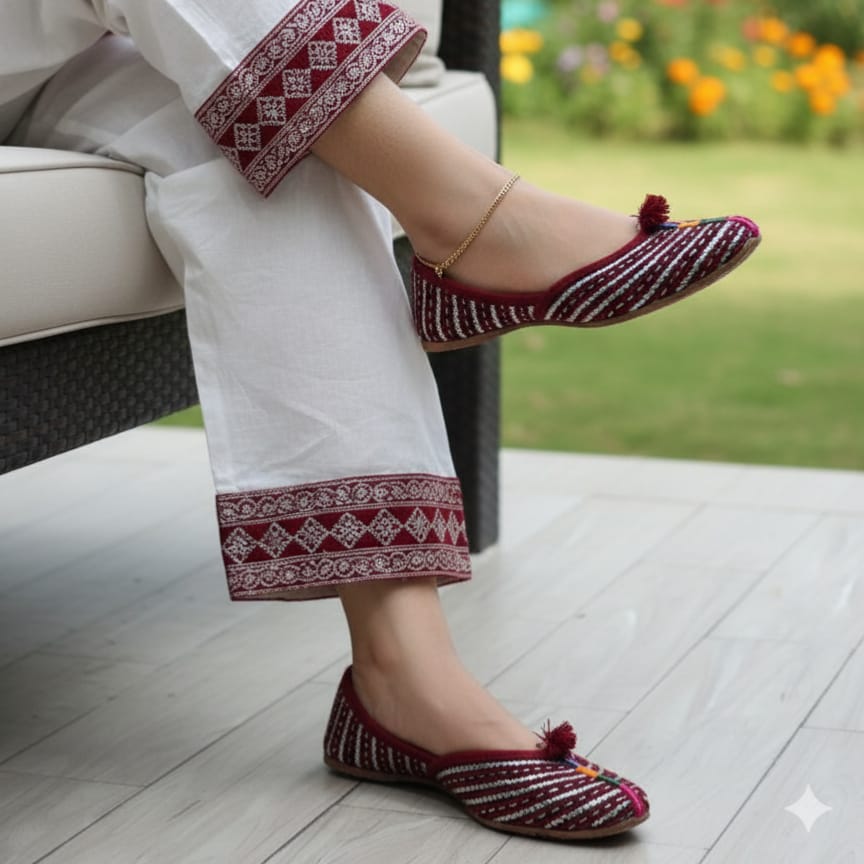 Rajasthani Nagra Khussa