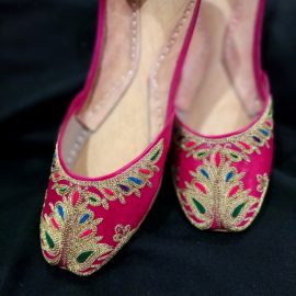 Light Zarri Multi Embroidered Khussa