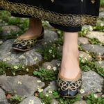 Branded Top-Class Leather Ladies Khussa - Image 4