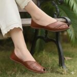 Ladies Front Open Cat Style Khussa