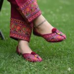 Rajasthani Nagra Khussa